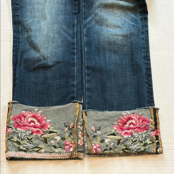 Driftwood Jeans Colette. Cropped. - Picture 7 of 10